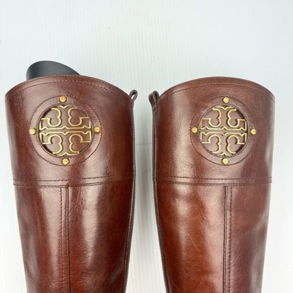 Tory Burch Kiernan leather Riding Boots gold logo size 7 - Picture 3 of 11
